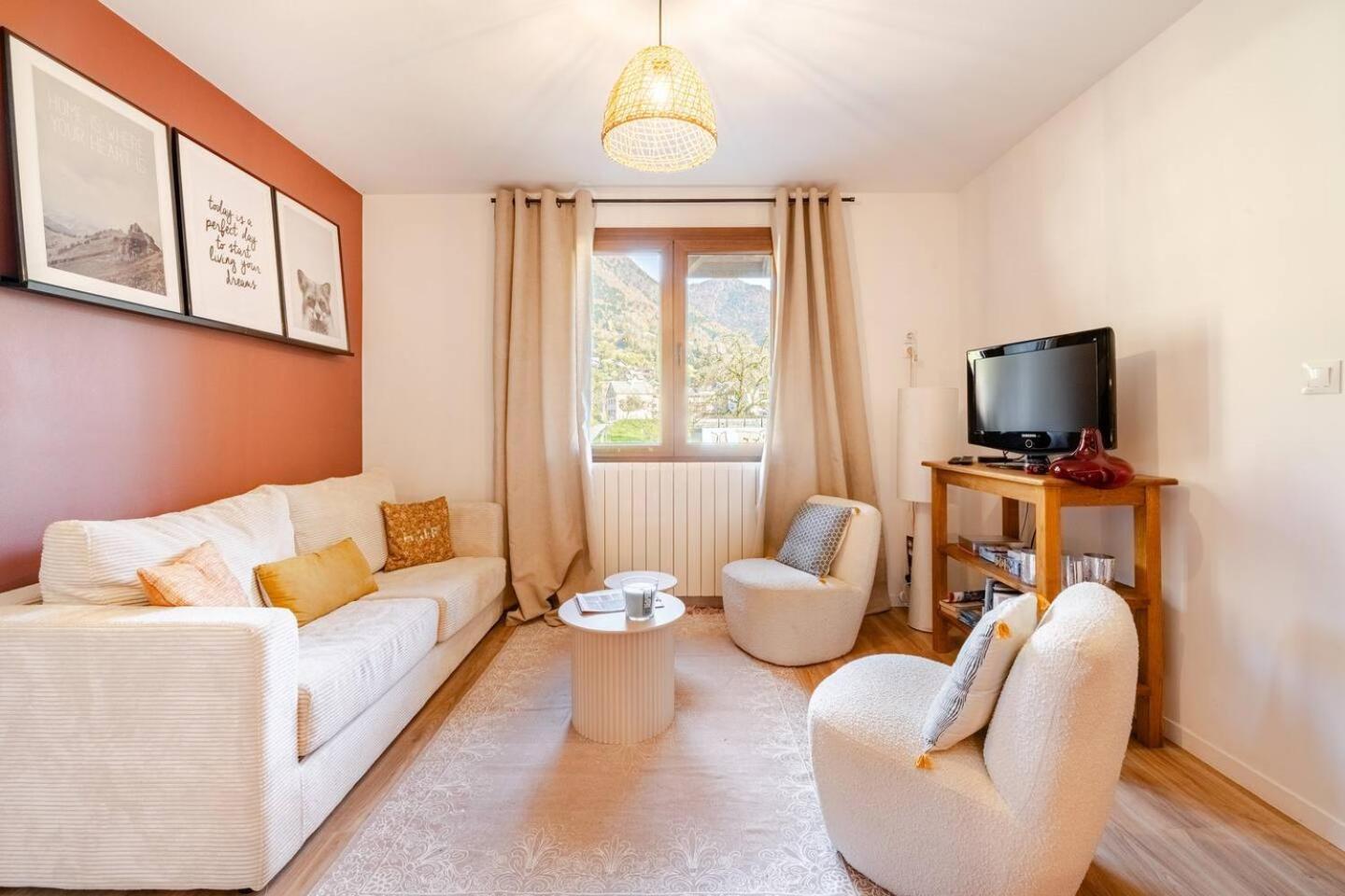 Apartment Au Centre Cosy Et Neuf Proche Station Parking Terasse Taninges